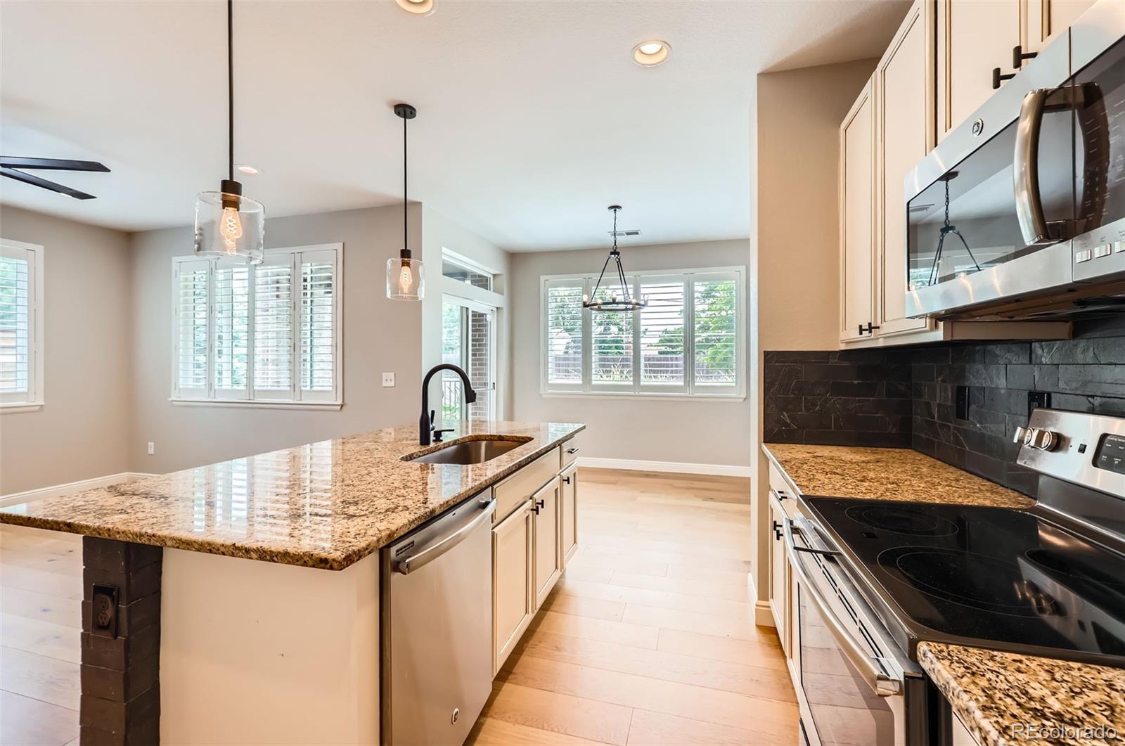 MLS Image #7 for 606 e dry creek place ,littleton, Colorado