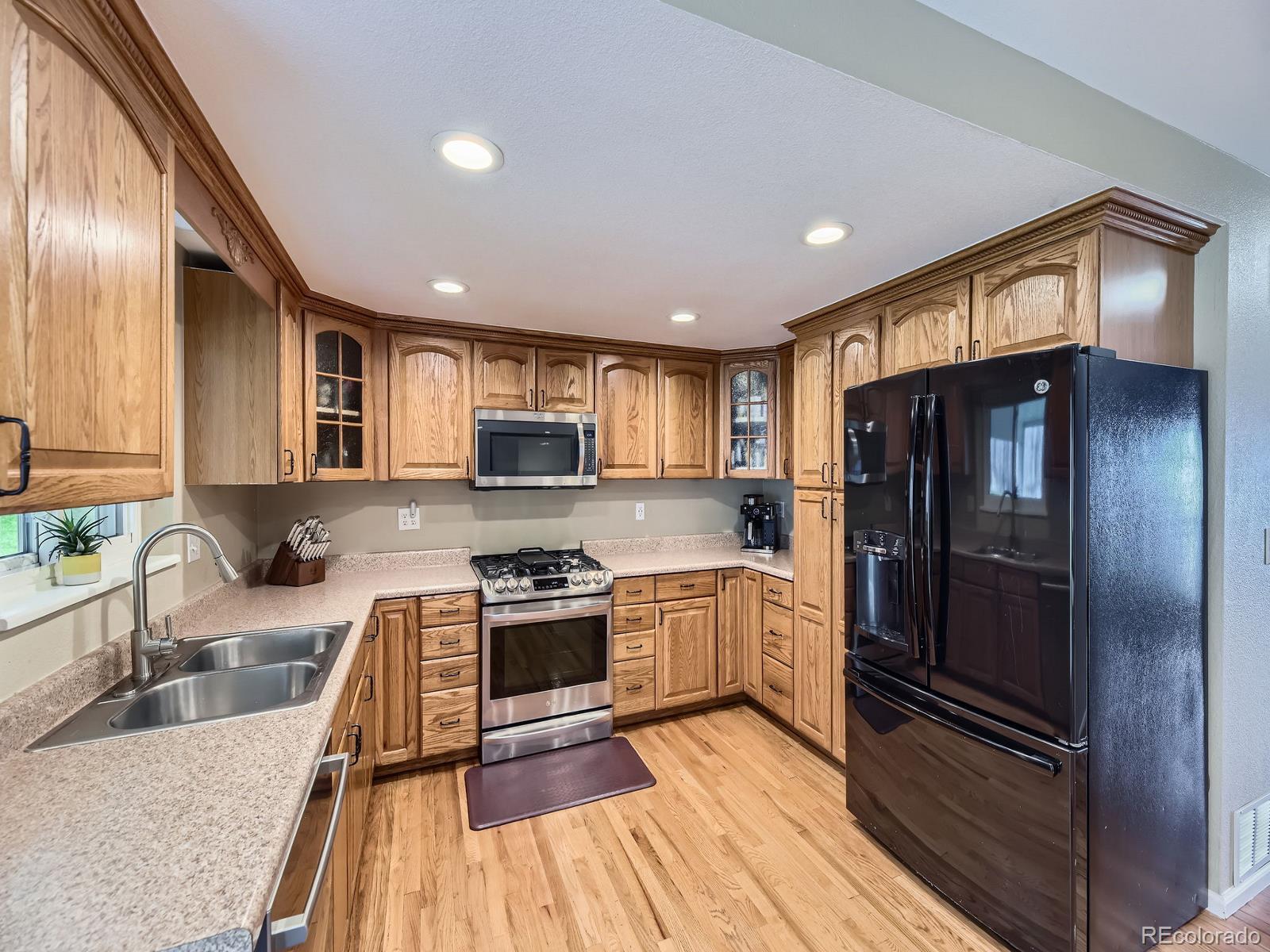 MLS Image #3 for 5456 e briarwood place,centennial, Colorado
