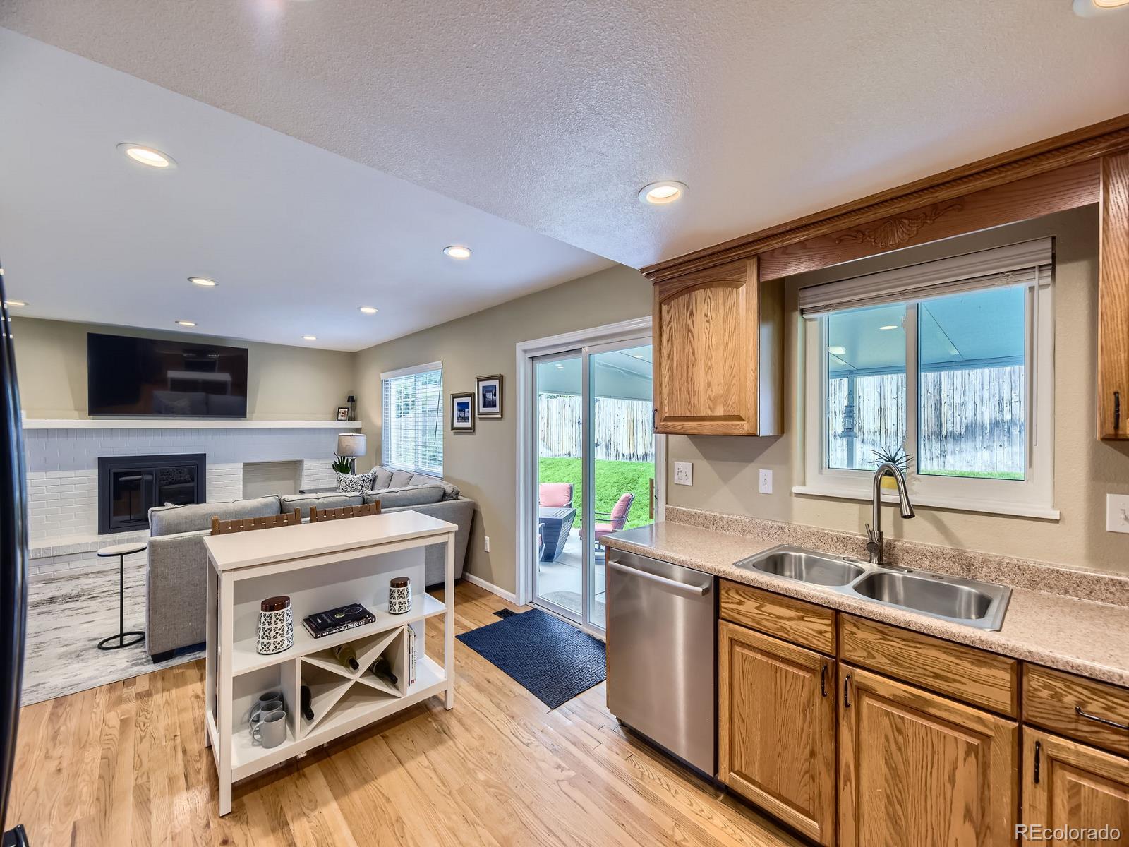 MLS Image #6 for 5456 e briarwood place,centennial, Colorado