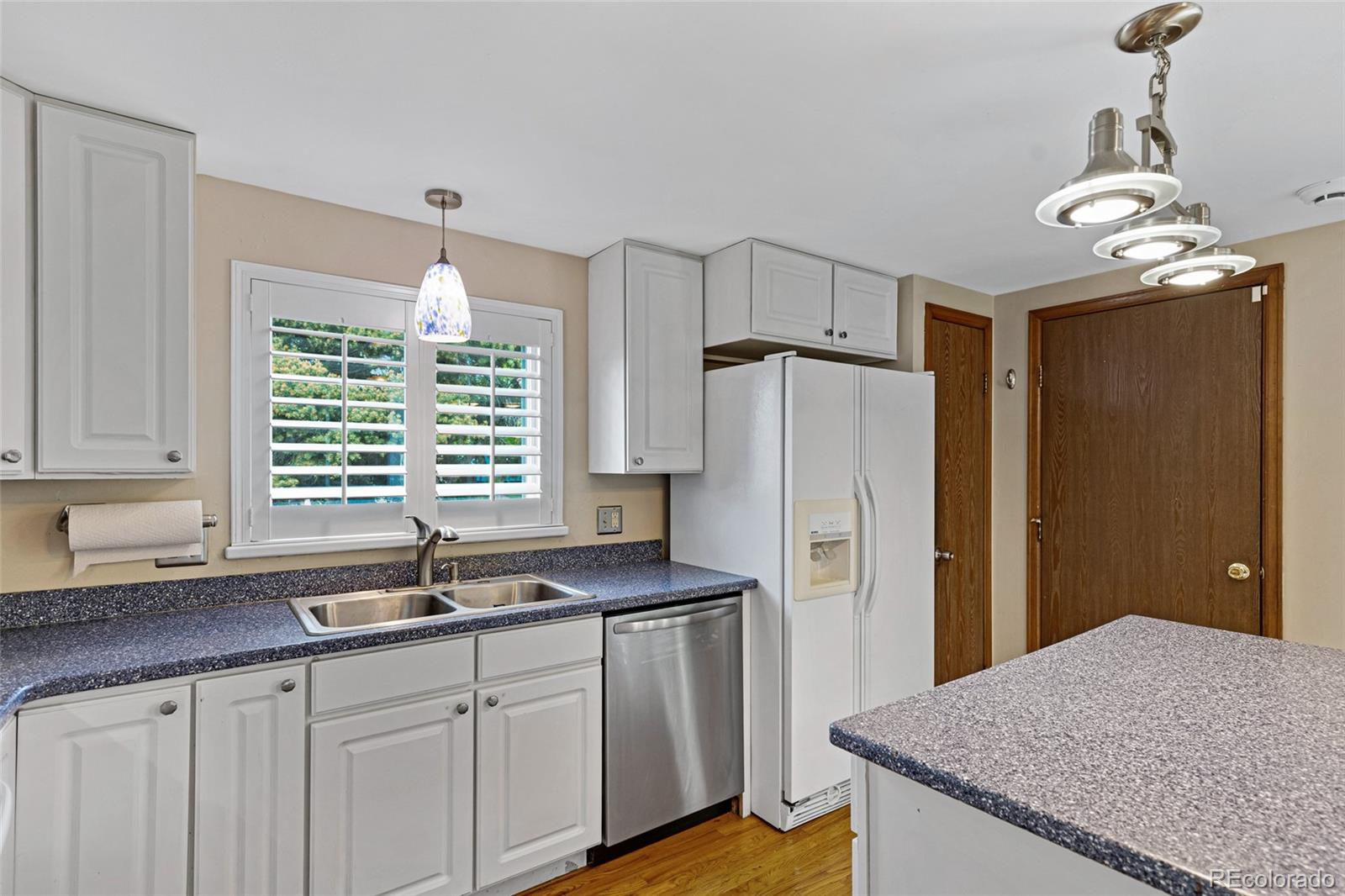 MLS Image #10 for 1982 s truckee street,aurora, Colorado