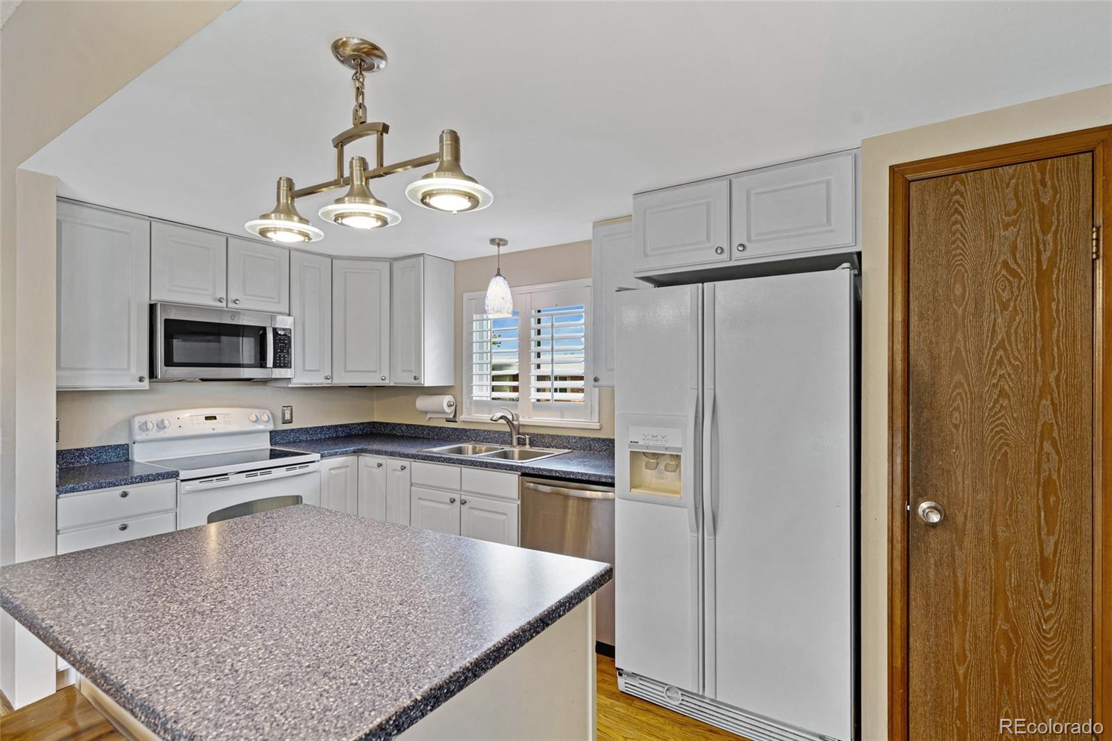 MLS Image #11 for 1982 s truckee street,aurora, Colorado