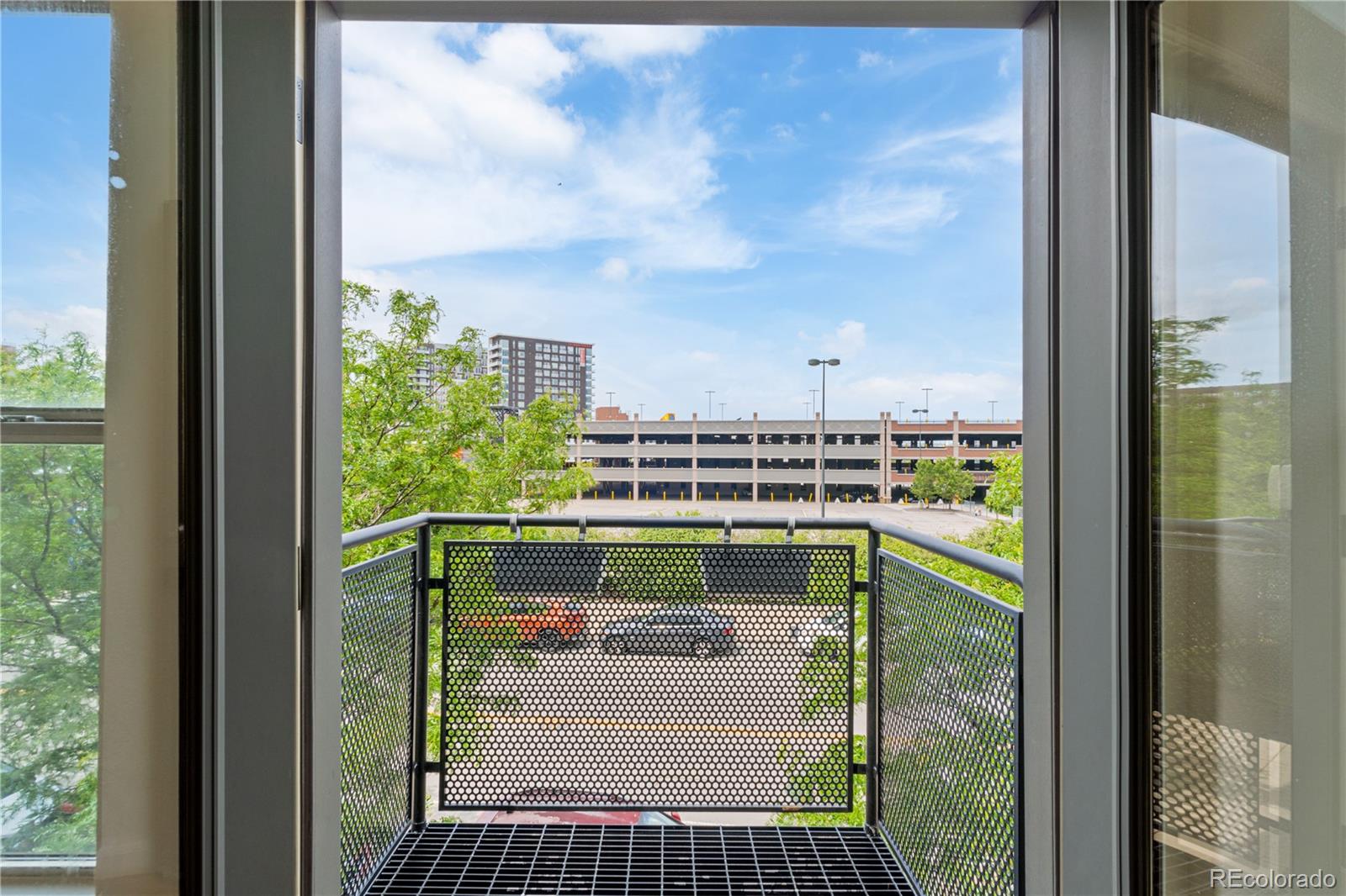MLS Image #12 for 2680  blake street,denver, Colorado