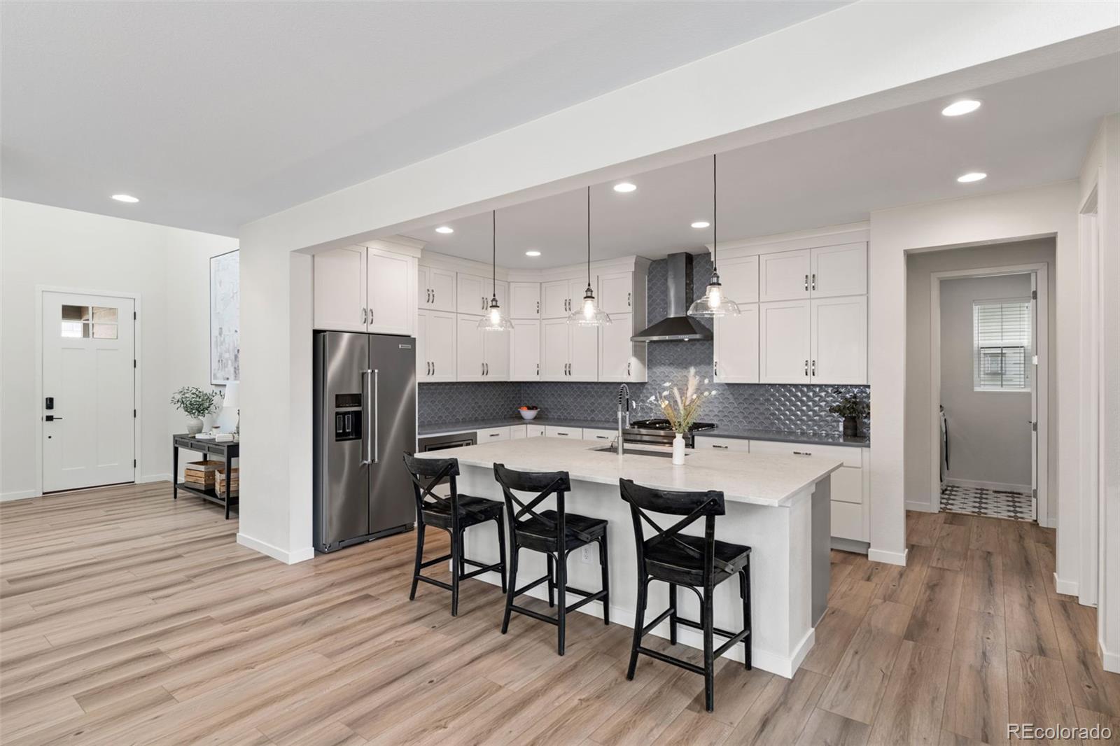 MLS Image #3 for 11103  cloud shadow street,littleton, Colorado