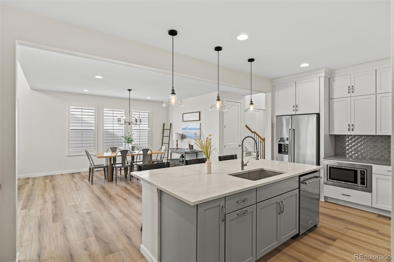 MLS Image #7 for 11103  cloud shadow street,littleton, Colorado