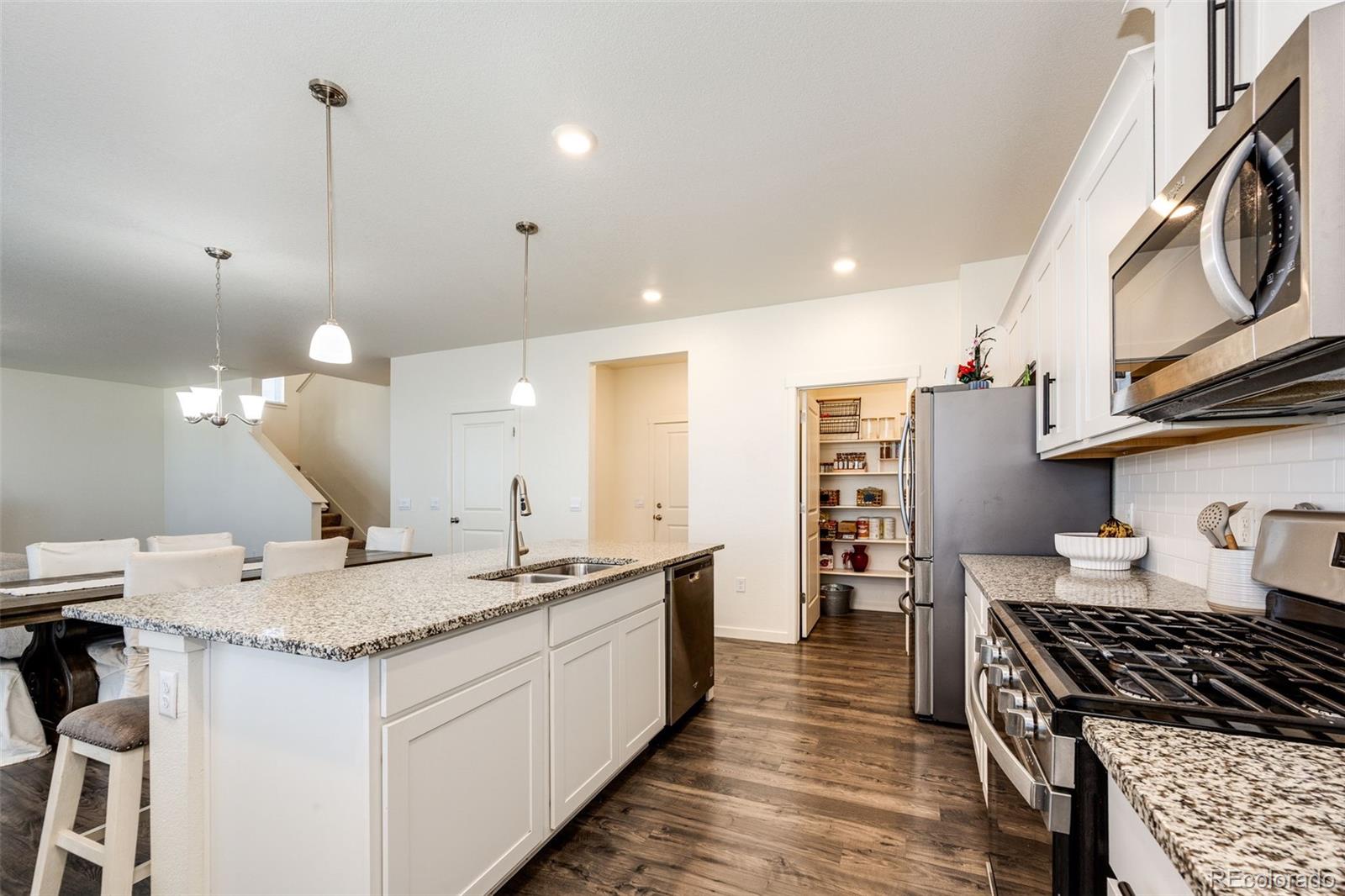 MLS Image #12 for 129 s waterloo street,aurora, Colorado