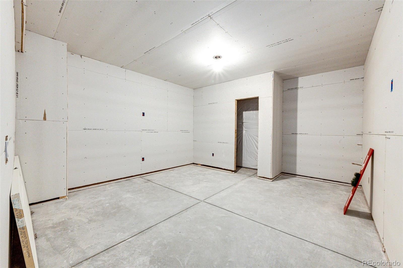 MLS Image #30 for 129 s waterloo street,aurora, Colorado