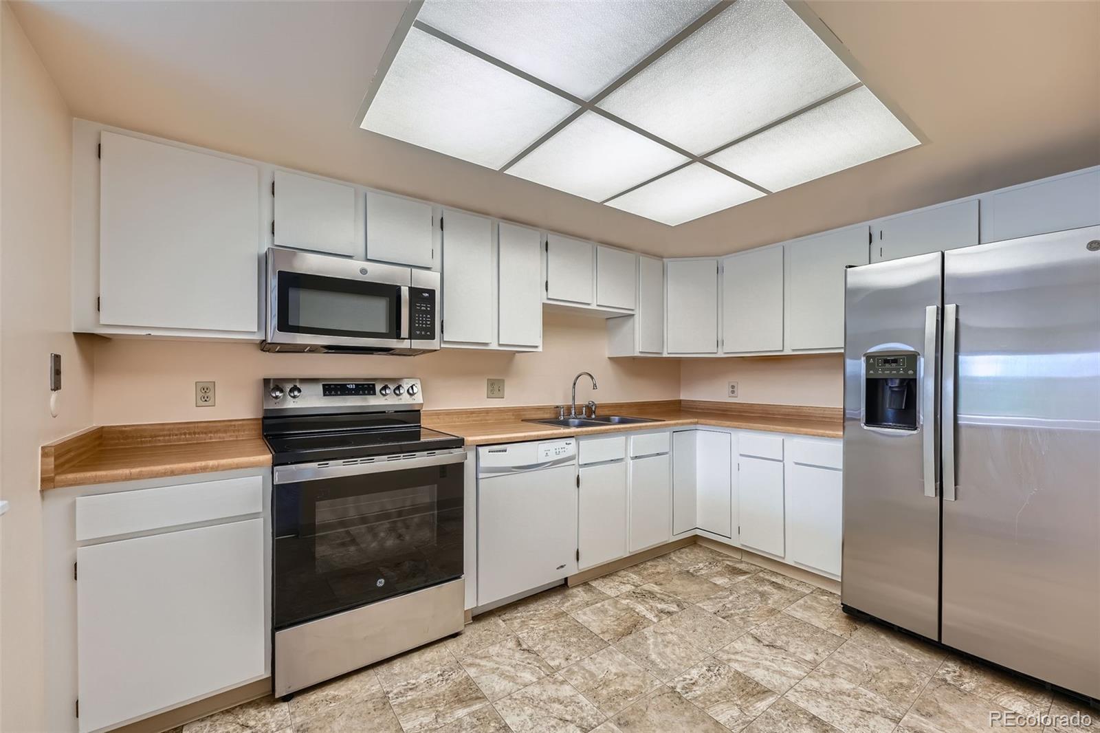 MLS Image #4 for 14001 e marina drive,aurora, Colorado