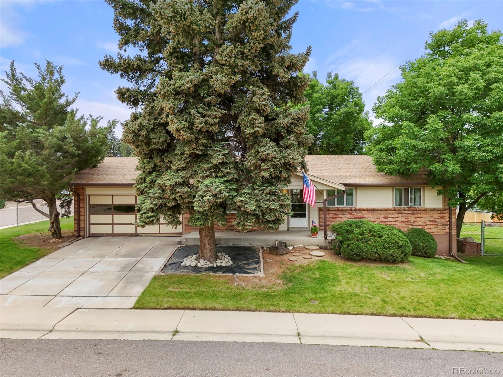 MLS Image #0 for 8198 e lehigh drive,denver, Colorado