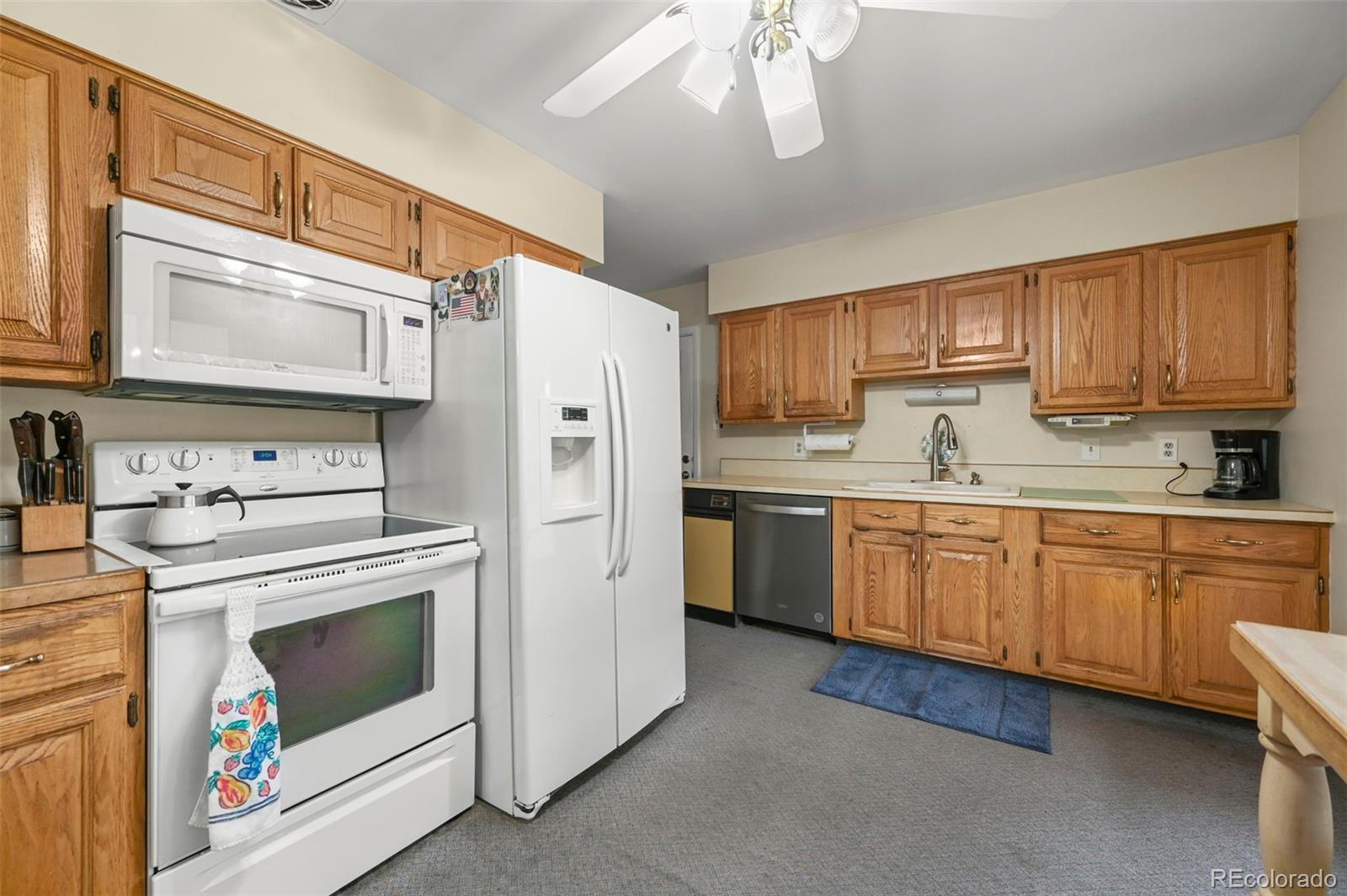 MLS Image #10 for 8198 e lehigh drive,denver, Colorado