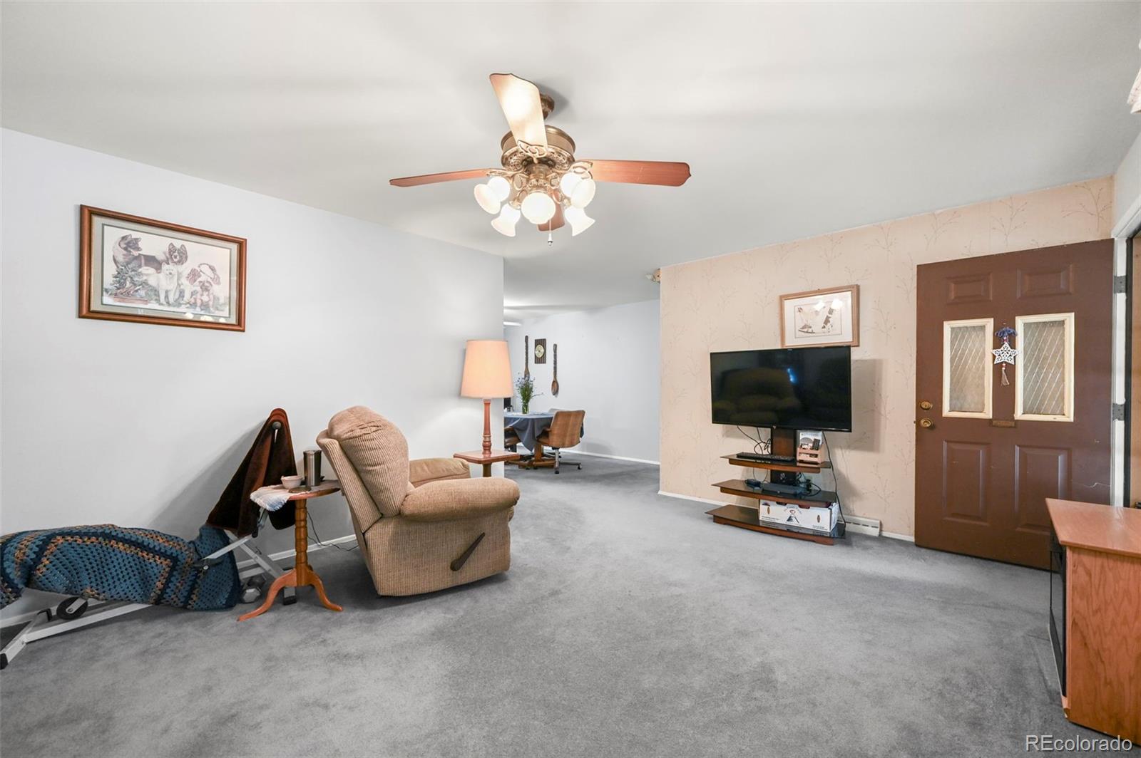 MLS Image #6 for 8198 e lehigh drive,denver, Colorado