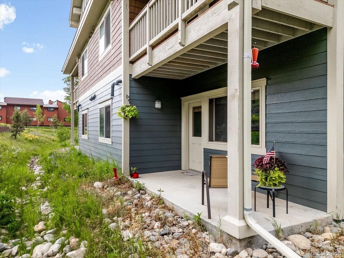 MLS Image #0 for 140  sterling loop,fraser, Colorado