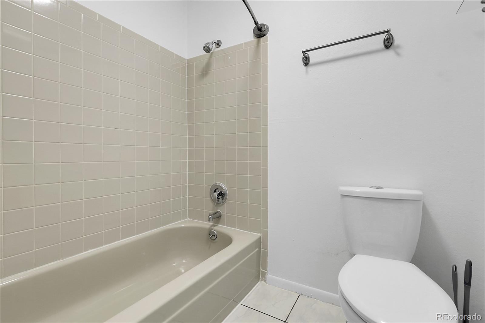 MLS Image #26 for 14214 e 1st drive,aurora, Colorado