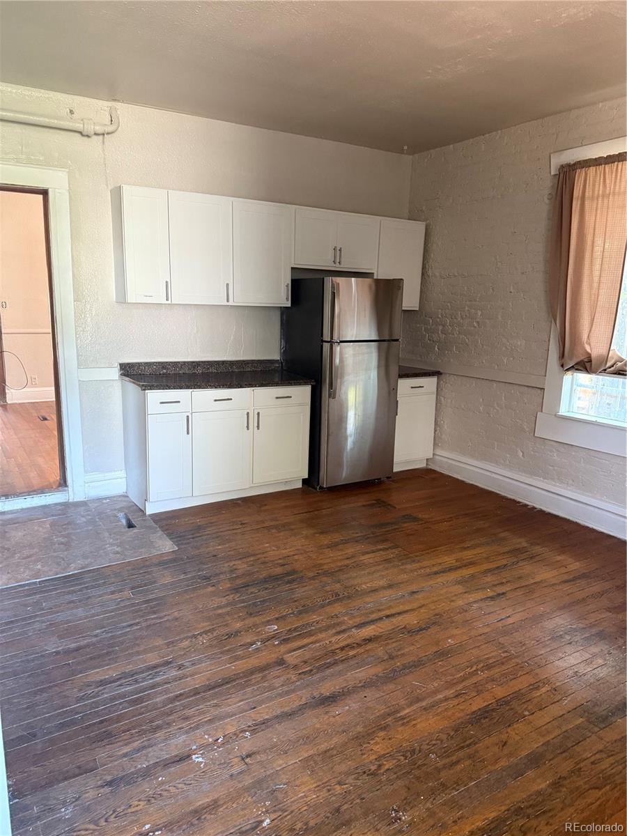 MLS Image #11 for 1901 n emerson street,denver, Colorado