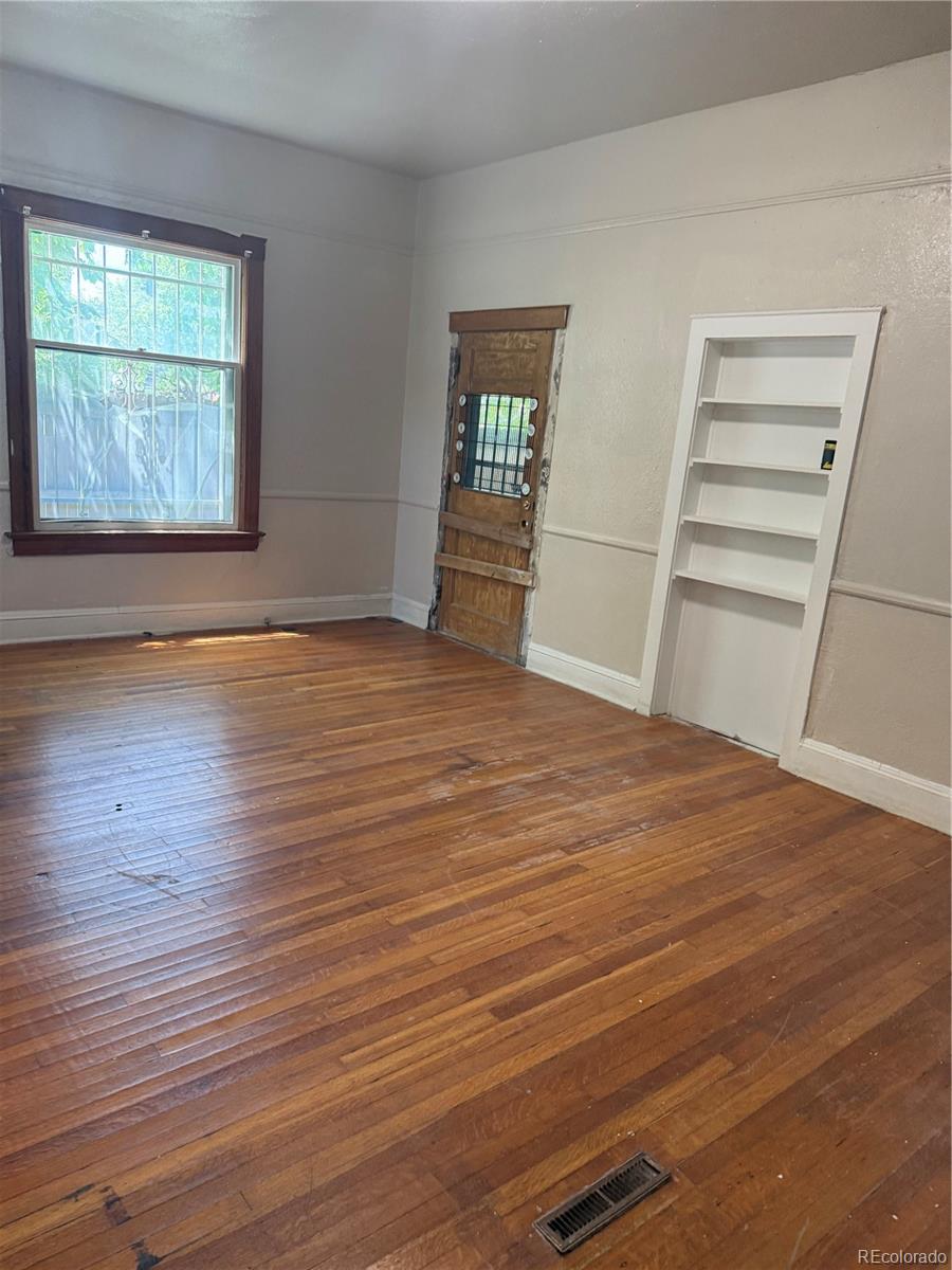 MLS Image #14 for 1901 n emerson street,denver, Colorado