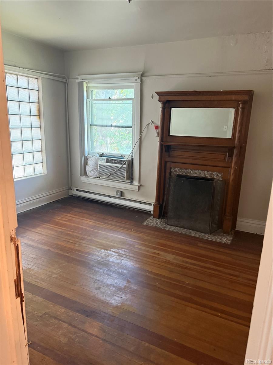 MLS Image #5 for 1901 n emerson street,denver, Colorado
