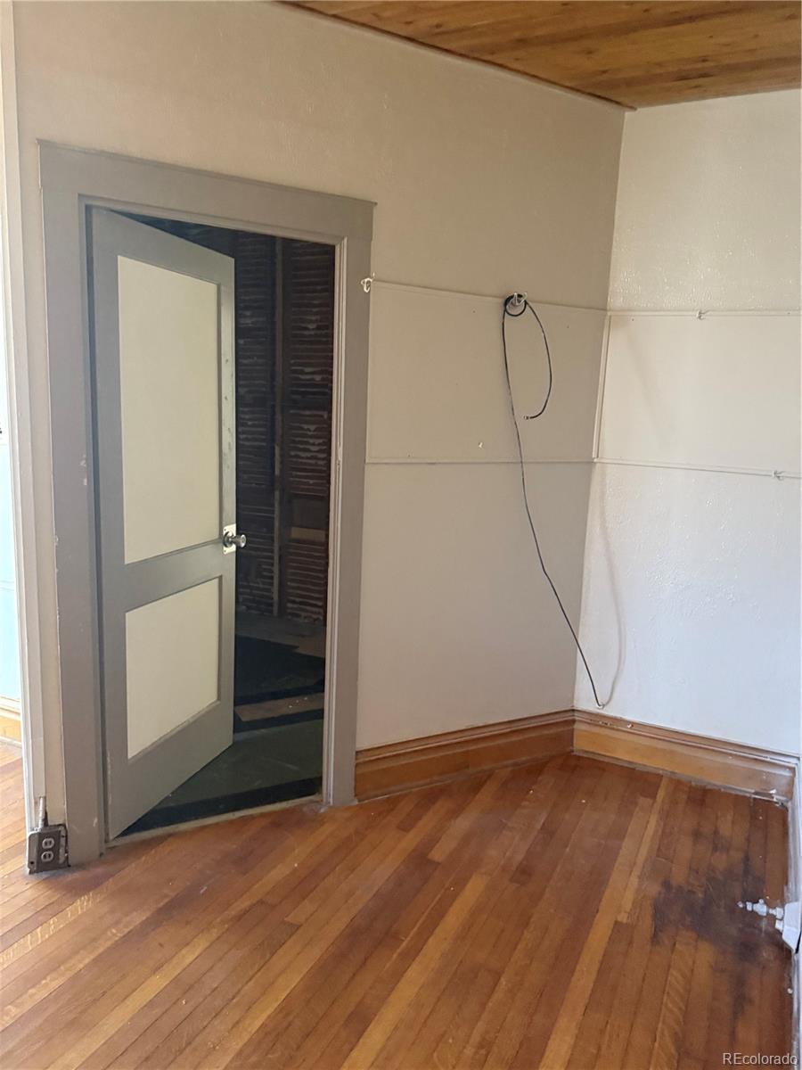 MLS Image #9 for 1901 n emerson street,denver, Colorado