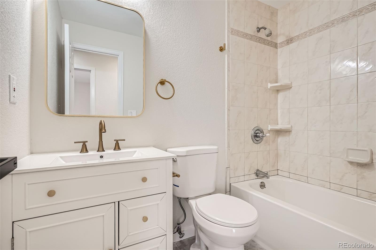 MLS Image #14 for 16273 e brown place,aurora, Colorado