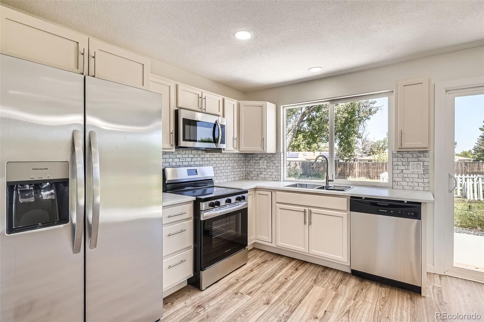 MLS Image #6 for 16273 e brown place,aurora, Colorado