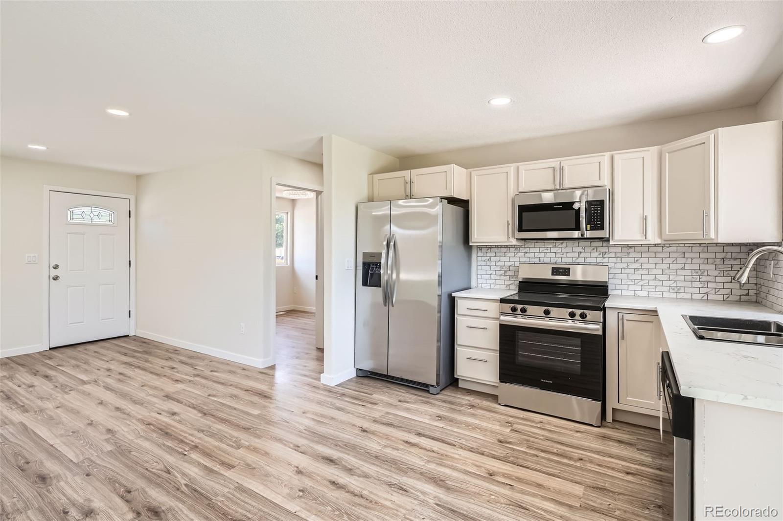 MLS Image #7 for 16273 e brown place,aurora, Colorado