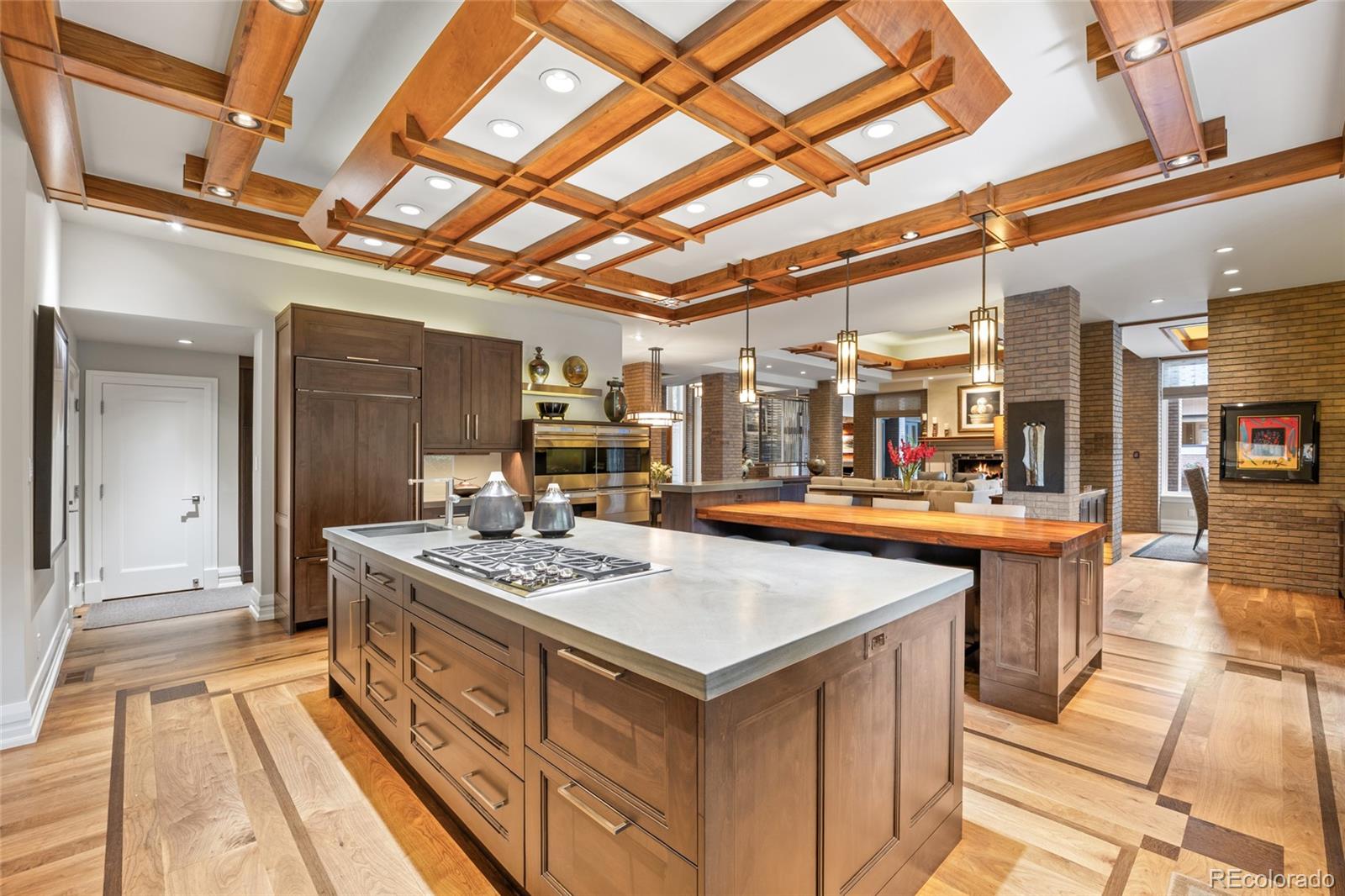 MLS Image #13 for 825 s adams street,denver, Colorado