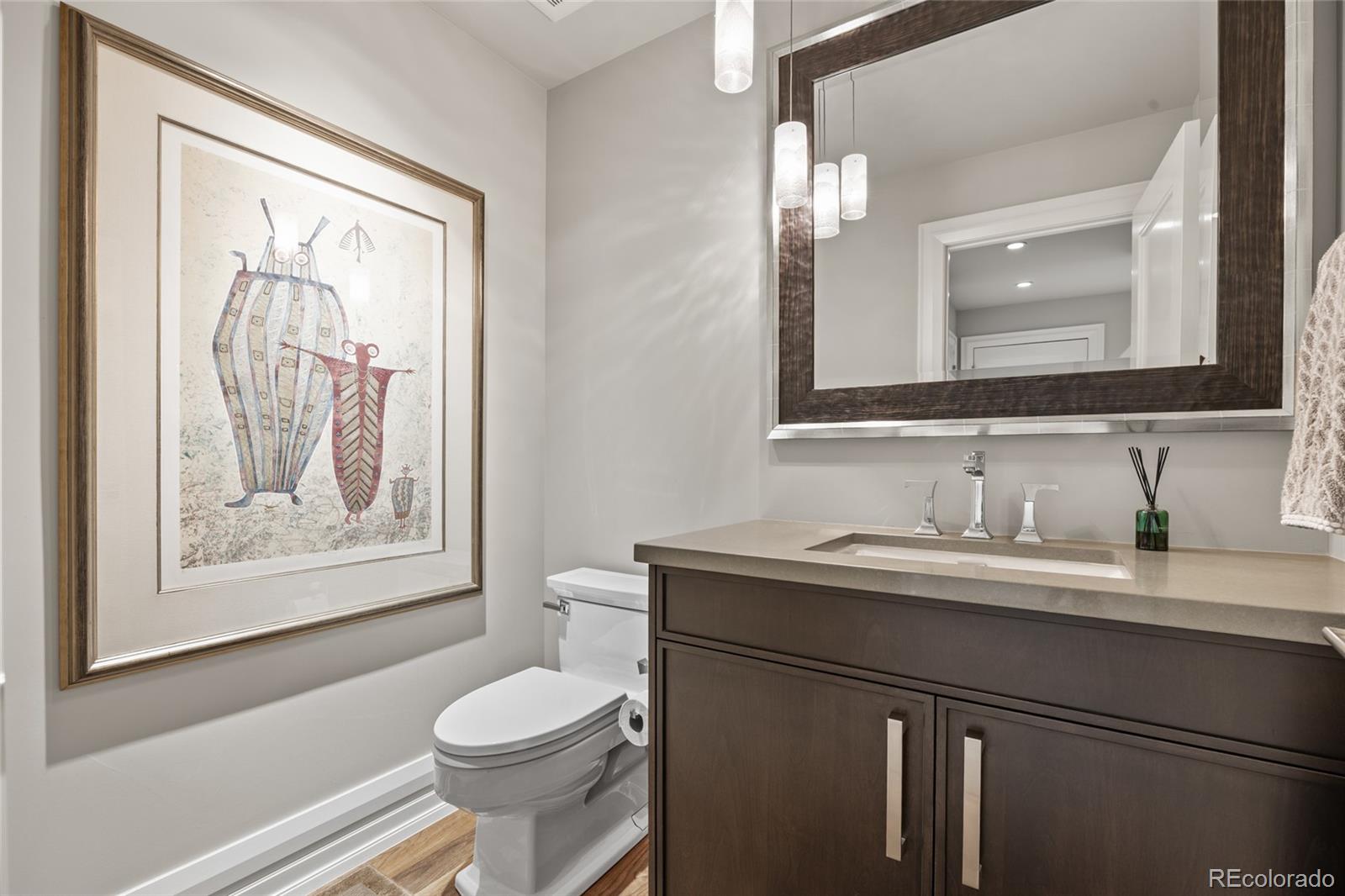 MLS Image #18 for 825 s adams street,denver, Colorado