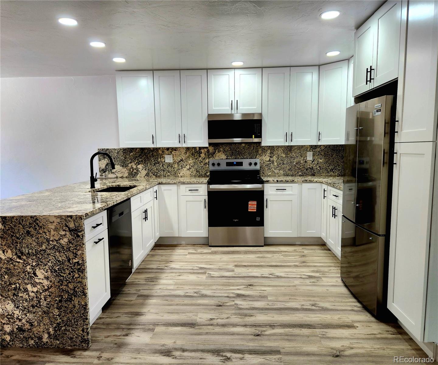 MLS Image #5 for 16800 e bails place,aurora, Colorado