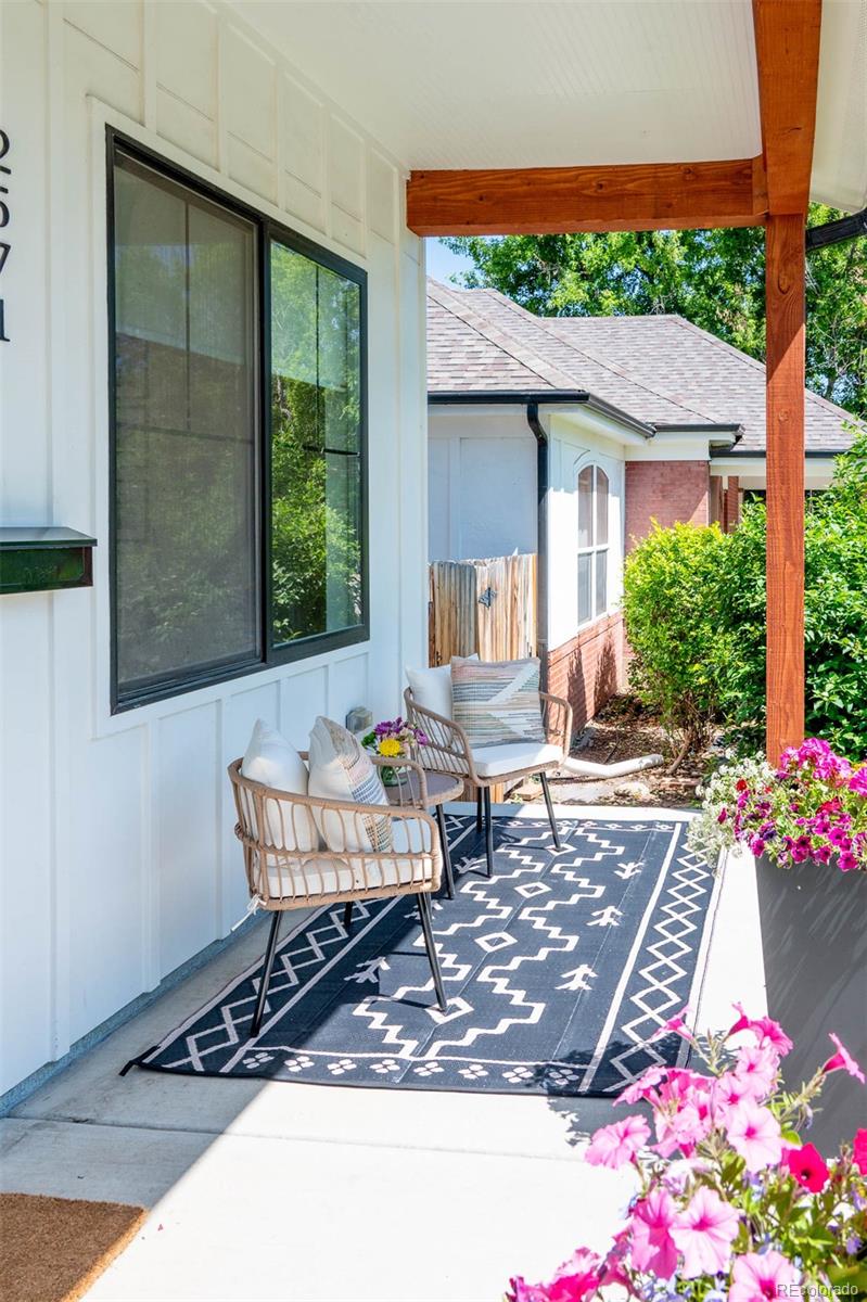 MLS Image #3 for 2571 s cherokee street,denver, Colorado