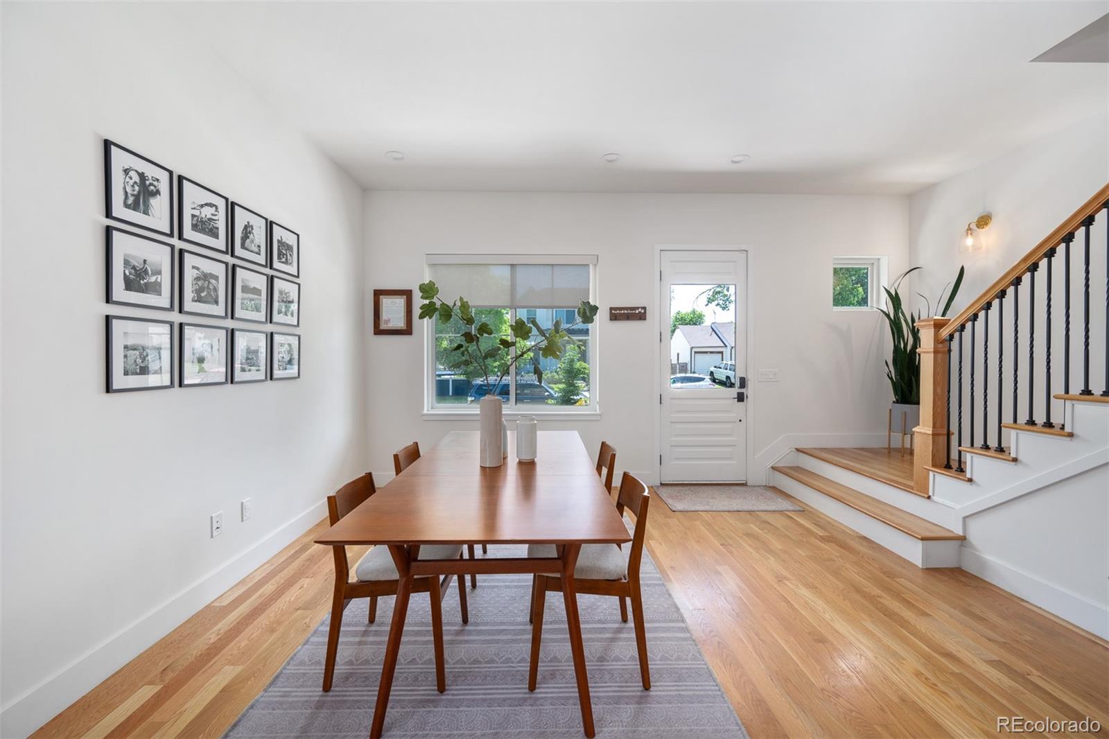 MLS Image #5 for 2571 s cherokee street,denver, Colorado