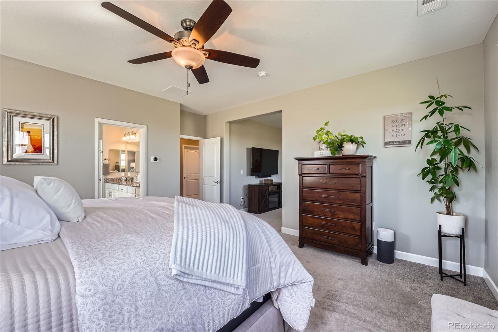 MLS Image #13 for 5923 s jamestown court,aurora, Colorado