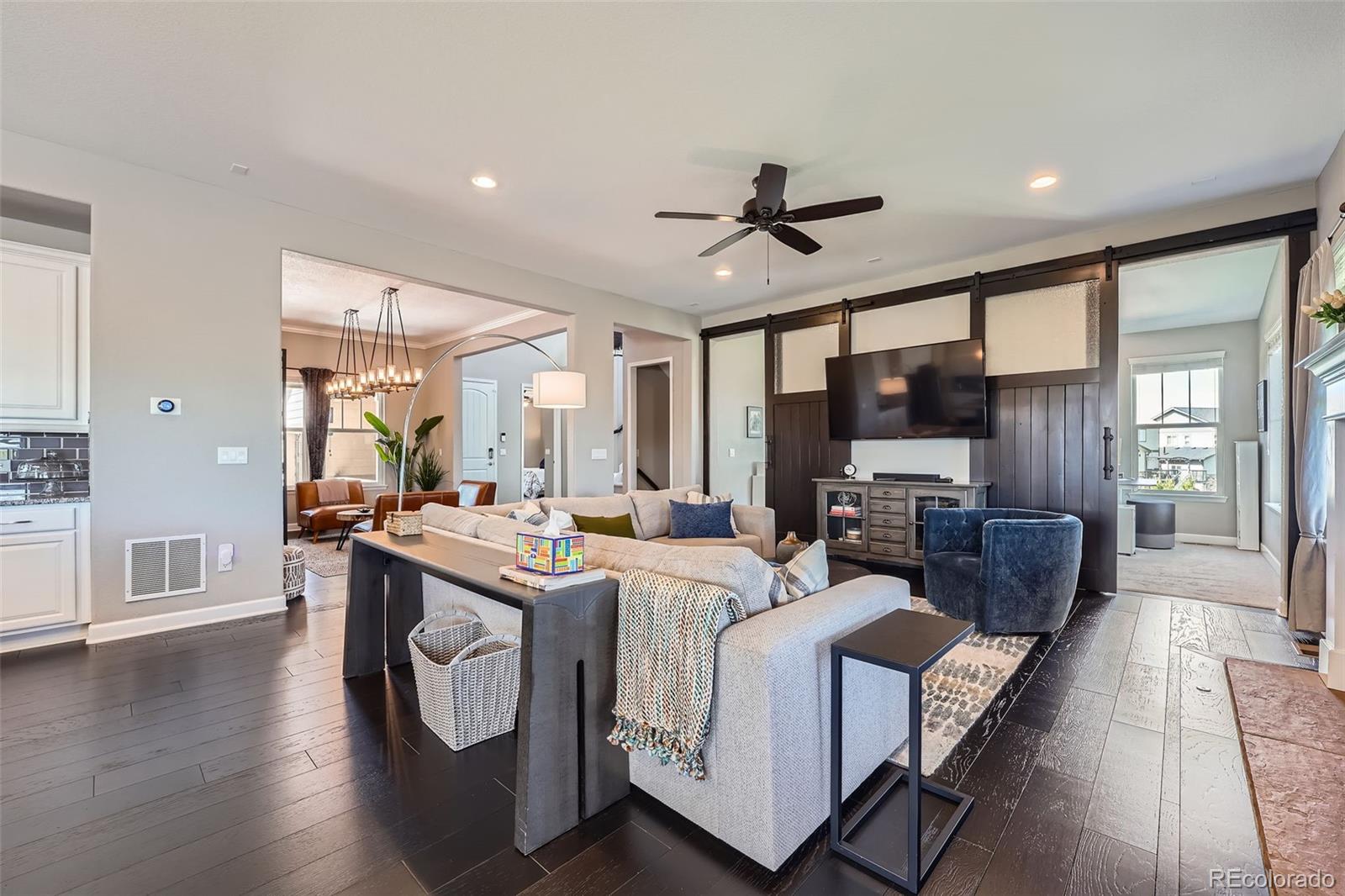 MLS Image #5 for 5923 s jamestown court,aurora, Colorado