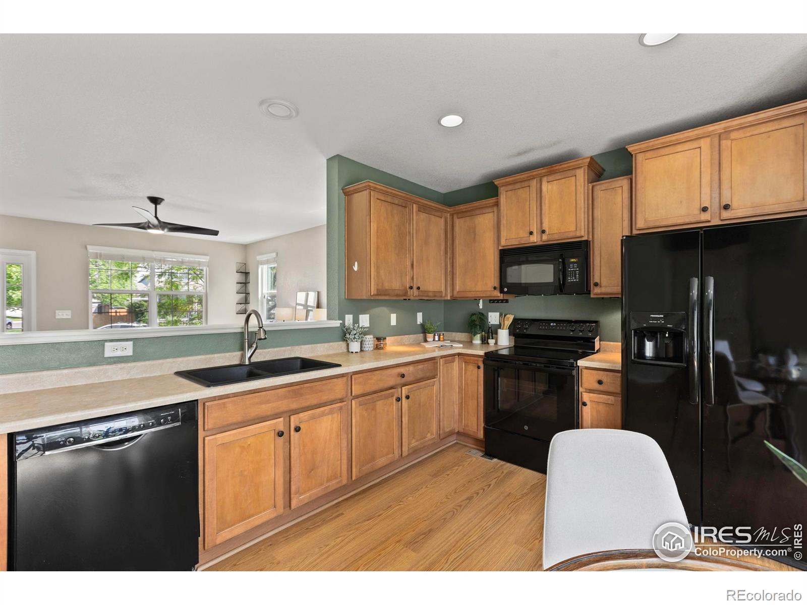MLS Image #15 for 1587  edenbridge drive,windsor, Colorado