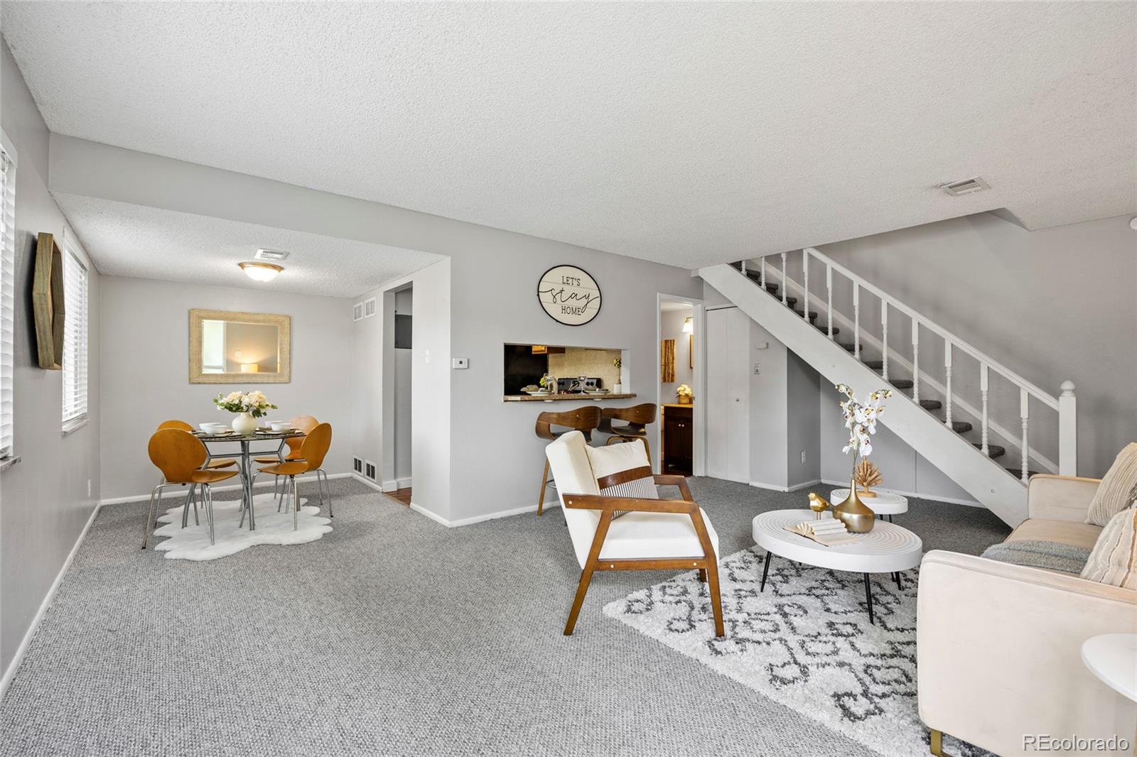 MLS Image #5 for 1250 s monaco parkway,denver, Colorado