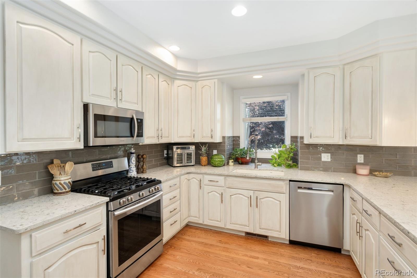 MLS Image #10 for 8269  park hill court,fort collins, Colorado