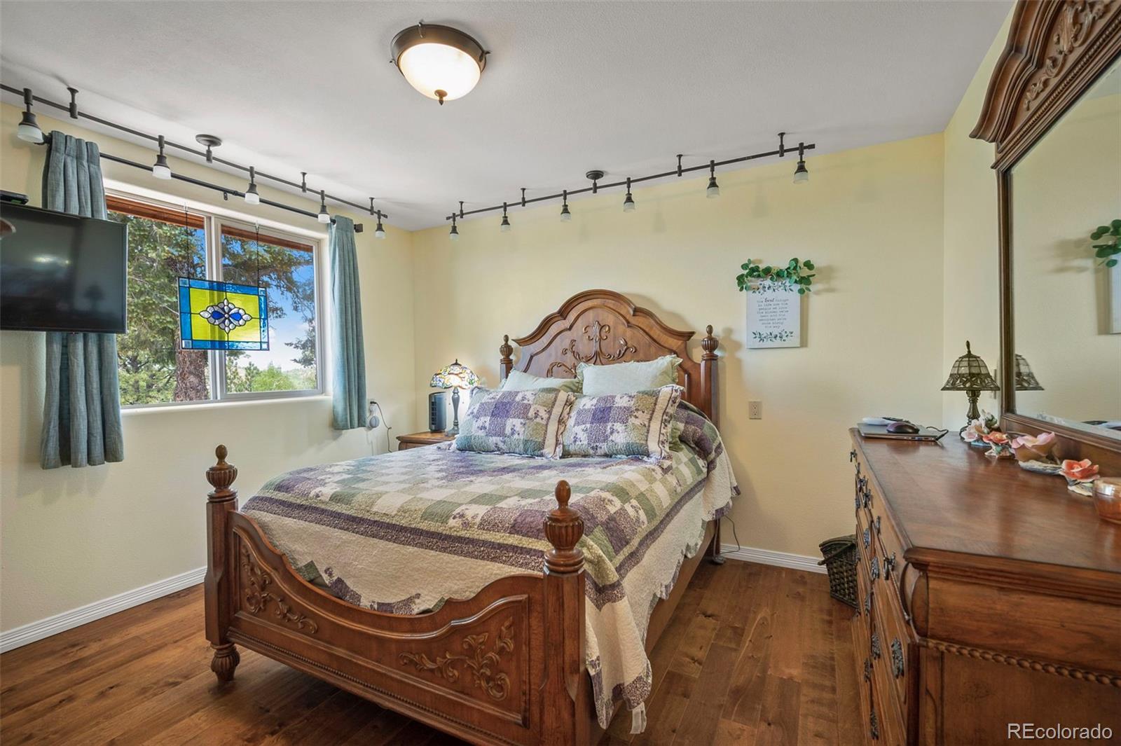 MLS Image #20 for 747  may queen drive,cripple creek, Colorado