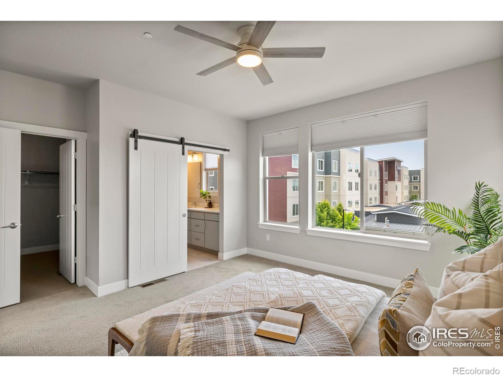 MLS Image #13 for 9052 e 47th avenue,denver, Colorado