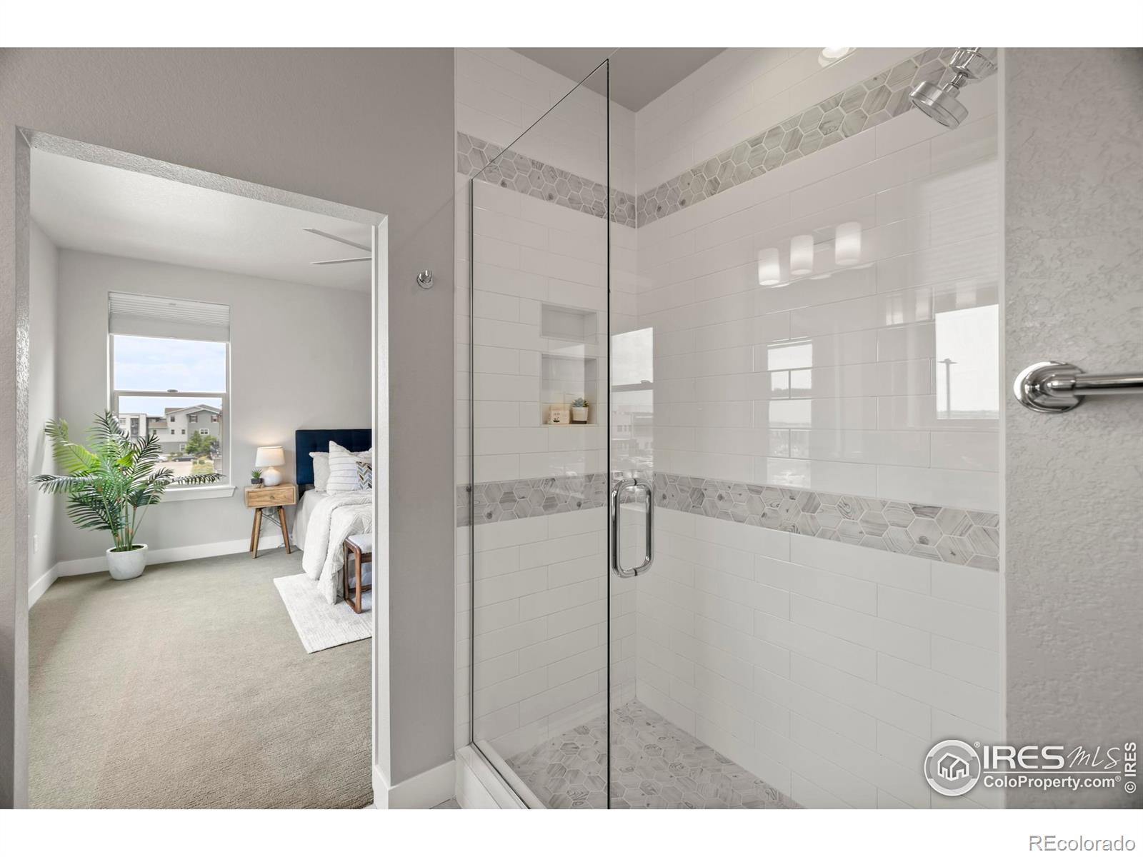 MLS Image #15 for 9052 e 47th avenue,denver, Colorado