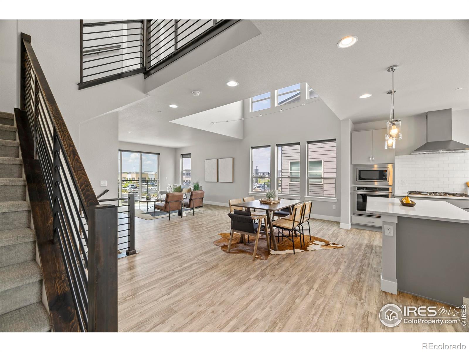 MLS Image #3 for 9052 e 47th avenue,denver, Colorado