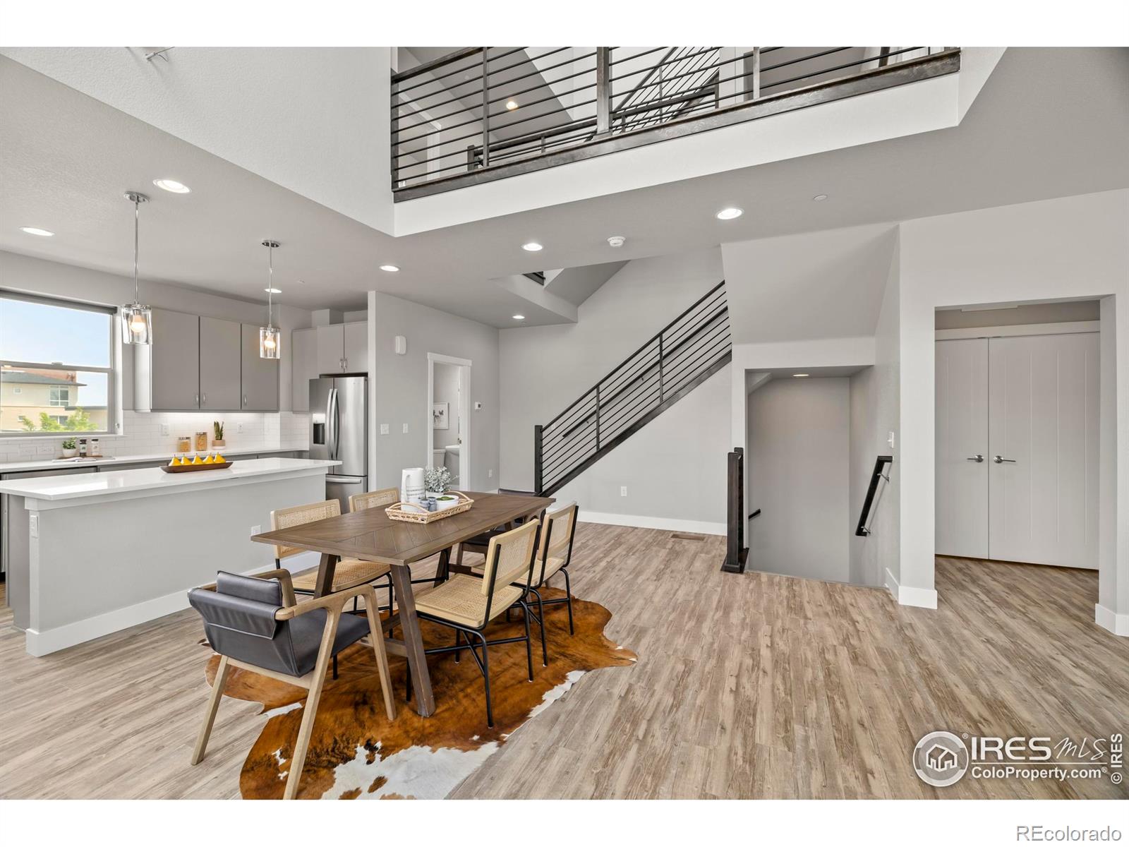 MLS Image #5 for 9052 e 47th avenue,denver, Colorado