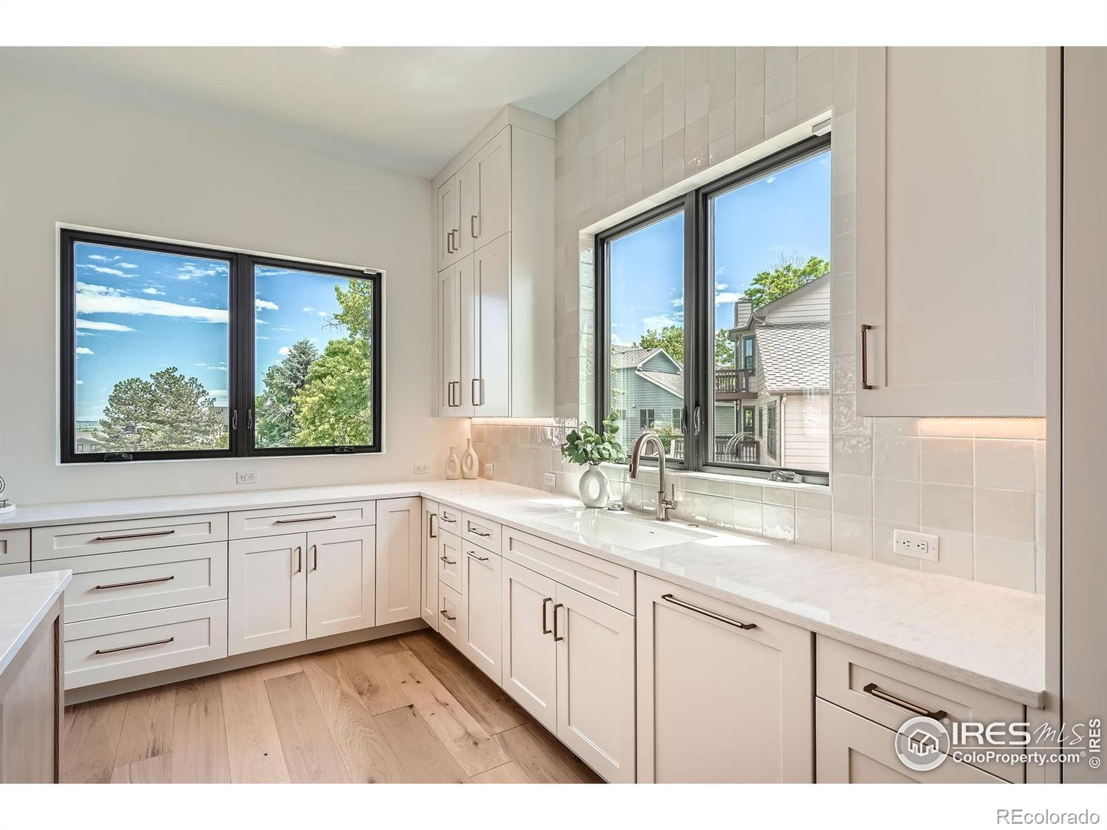 MLS Image #11 for 1126 w enclave circle,louisville, Colorado