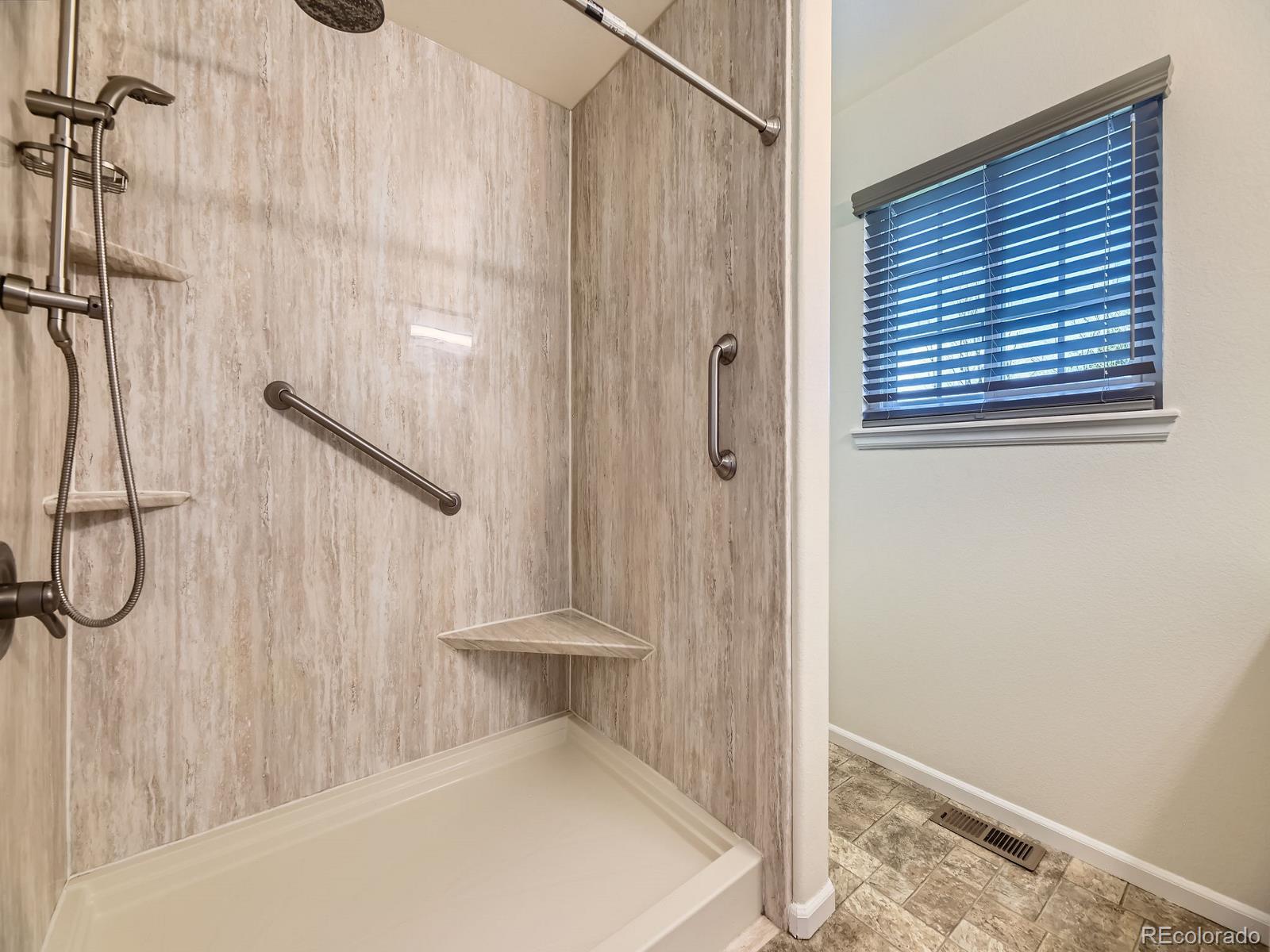 MLS Image #14 for 12265 e 2nd drive,aurora, Colorado