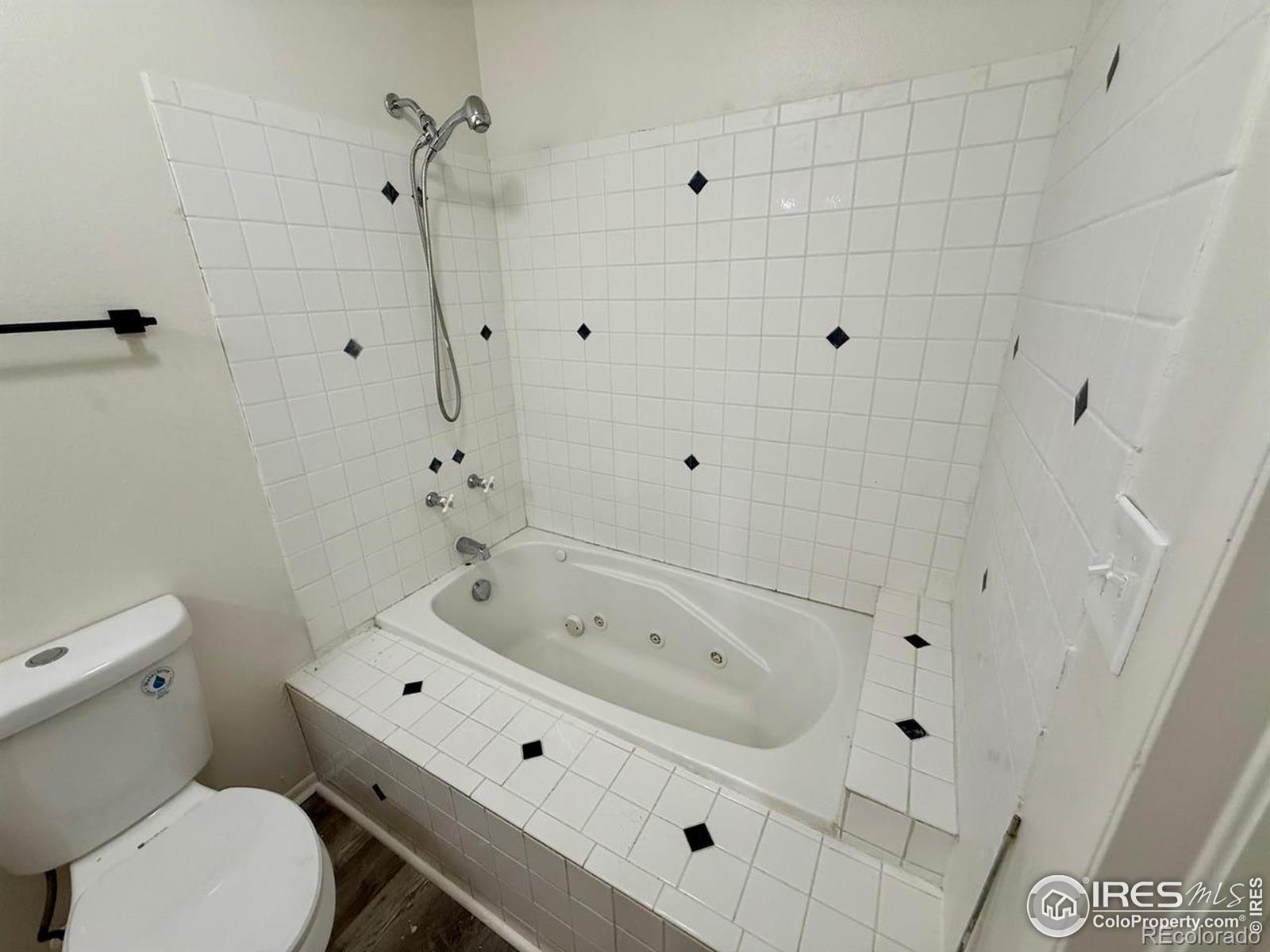 MLS Image #11 for 134 n 23rd ave ct,greeley, Colorado