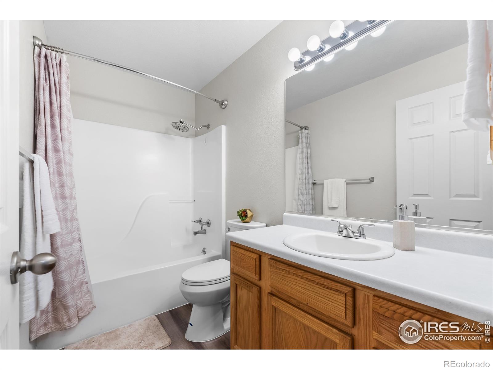 MLS Image #27 for 318  49th ave pl,greeley, Colorado