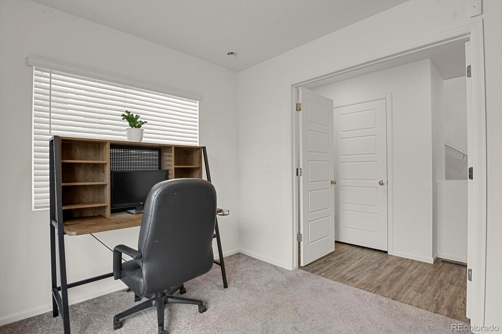 MLS Image #20 for 18233 e 51st avenue,denver, Colorado