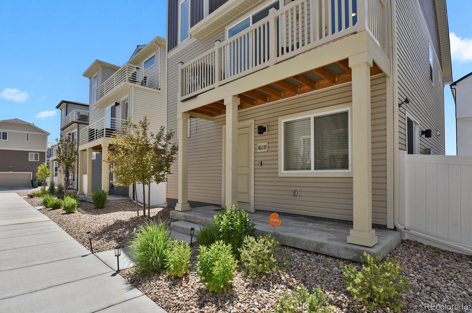 MLS Image #22 for 18233 e 51st avenue,denver, Colorado