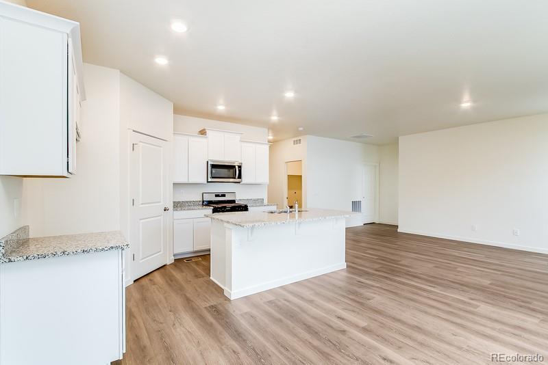 MLS Image #10 for 6322  globeflower street,wellington, Colorado