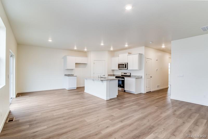 MLS Image #7 for 6322  globeflower street,wellington, Colorado