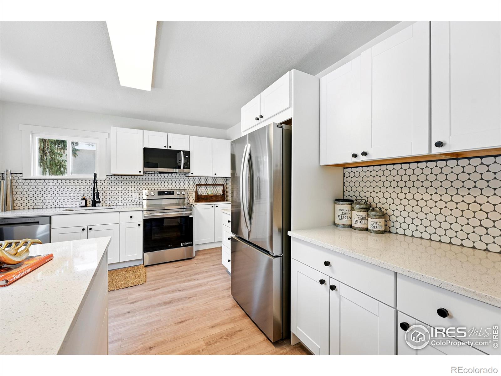 MLS Image #11 for 203 n jefferson avenue,loveland, Colorado