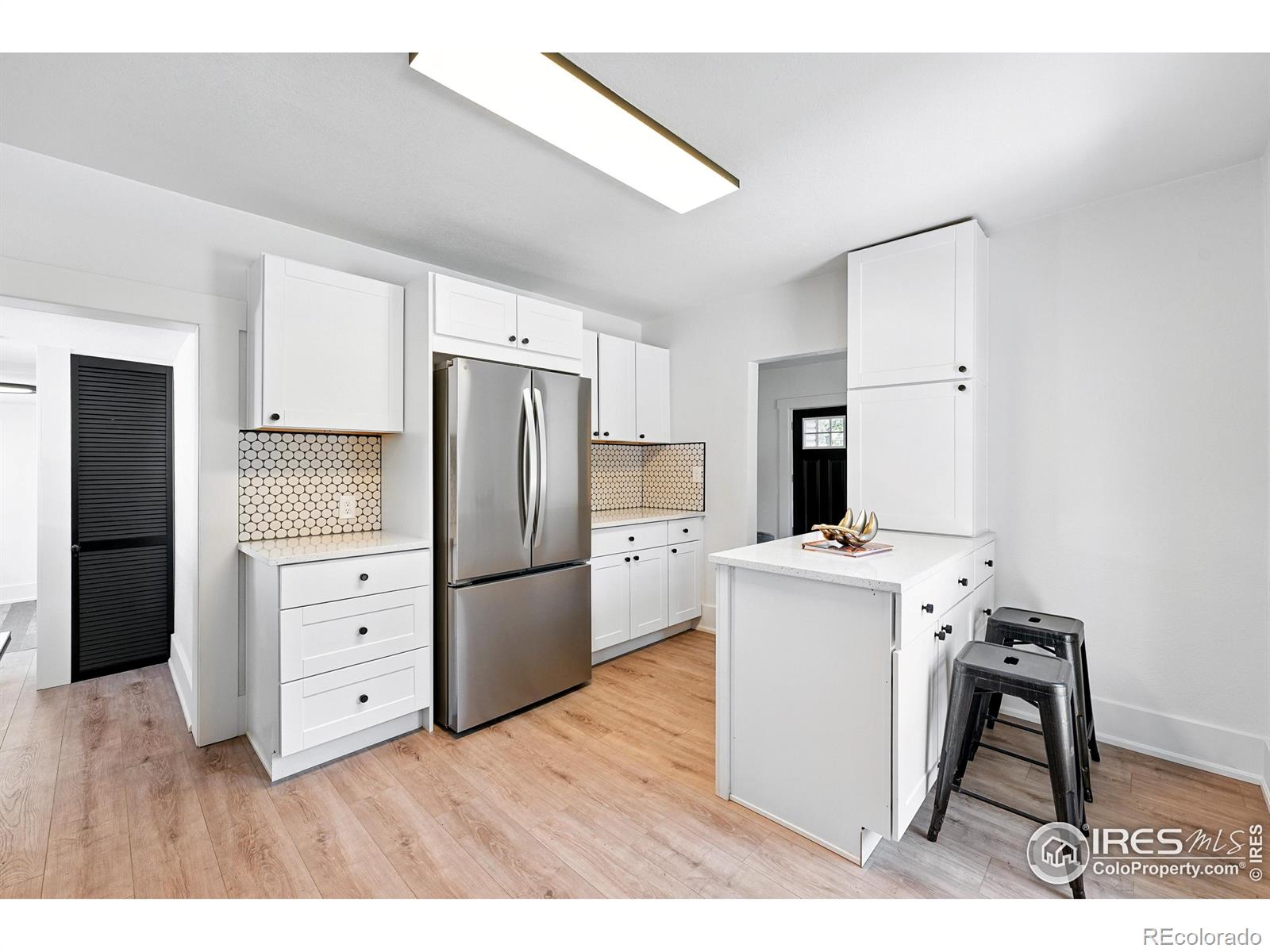 MLS Image #12 for 203 n jefferson avenue,loveland, Colorado
