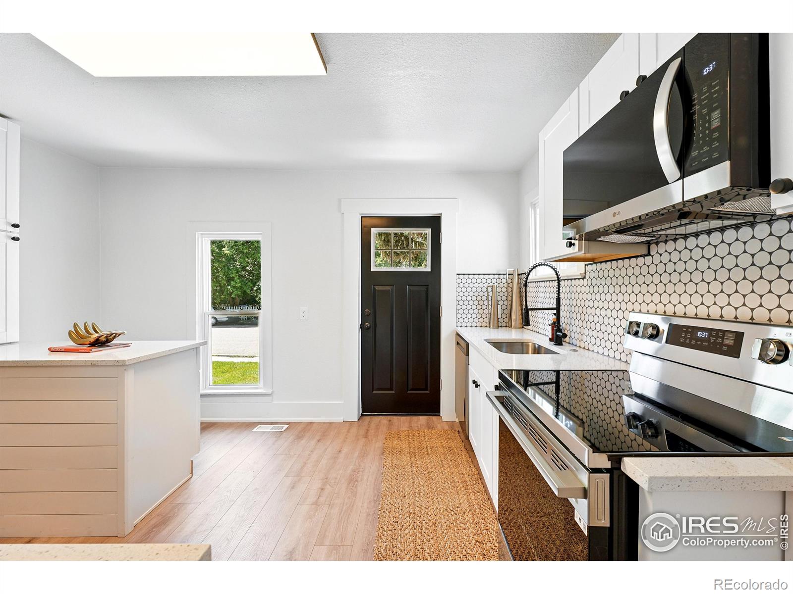 MLS Image #15 for 203 n jefferson avenue,loveland, Colorado