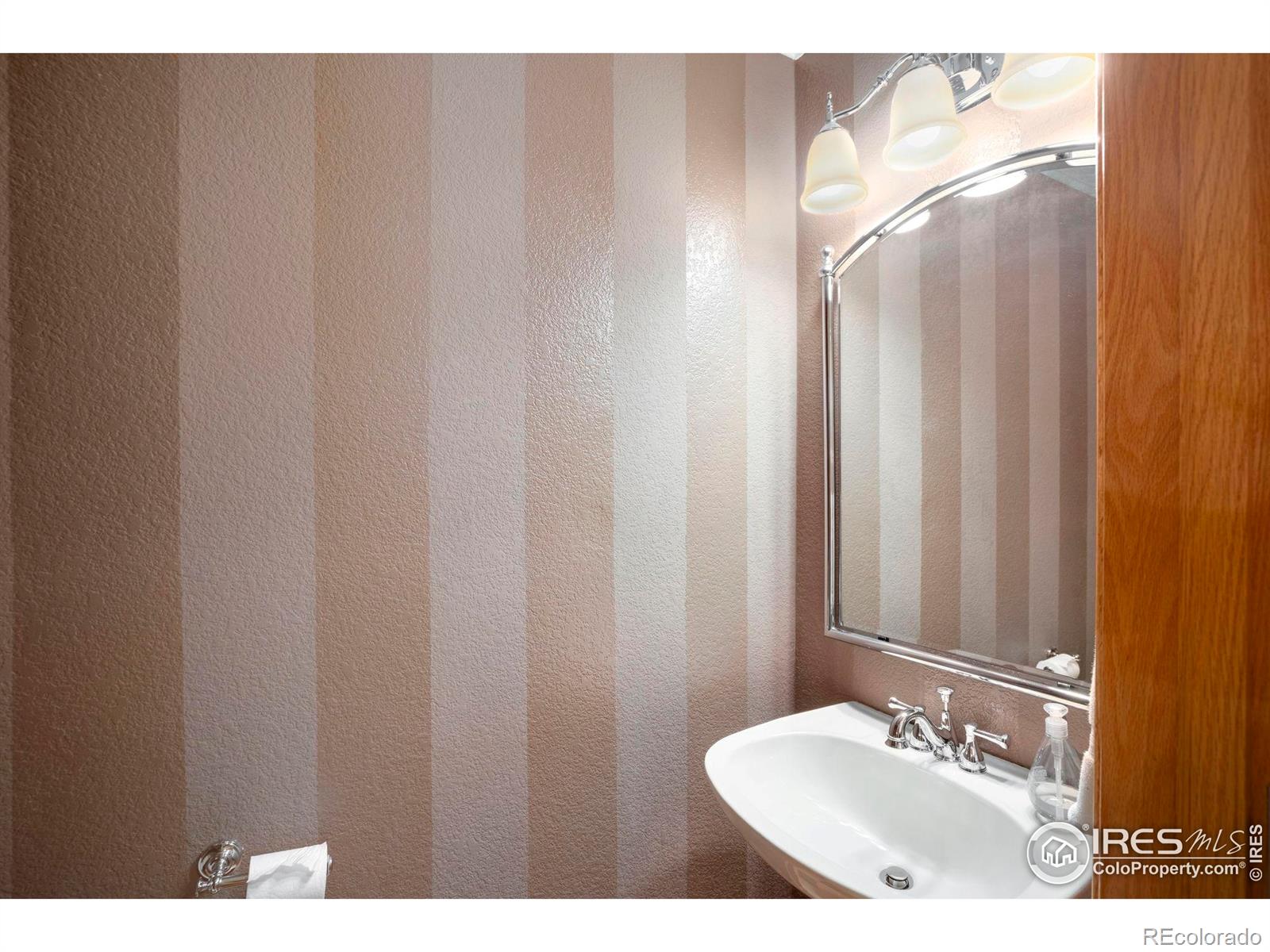 MLS Image #32 for 1638  foxbrook way,fort collins, Colorado